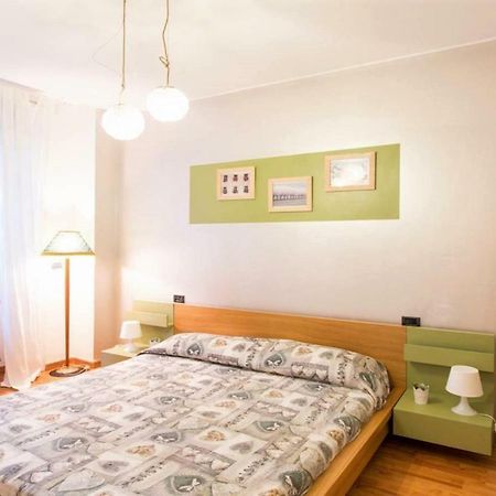 Isola Lagosta Apartment Milano Eksteriør billede